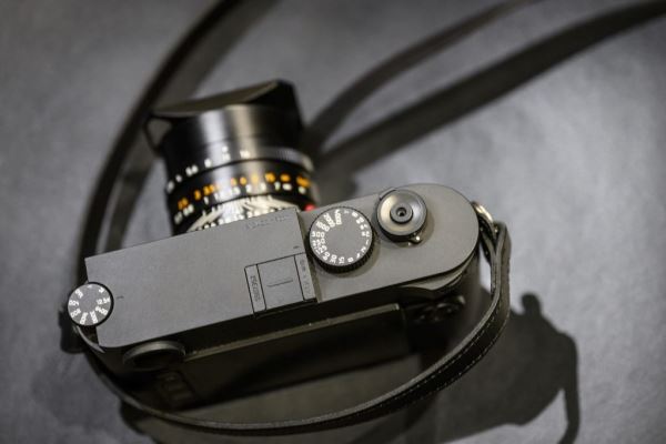 Первый обзор Leica M10 Monochrom — Ч/Б за 600к?