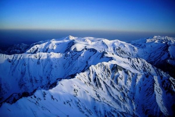 В горах Японии сошли 2 лавины, 2 человека погибли